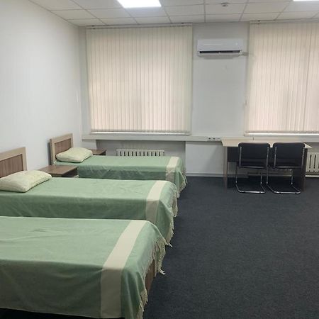 Bekbro Hostel ビシュケク エクステリア 写真