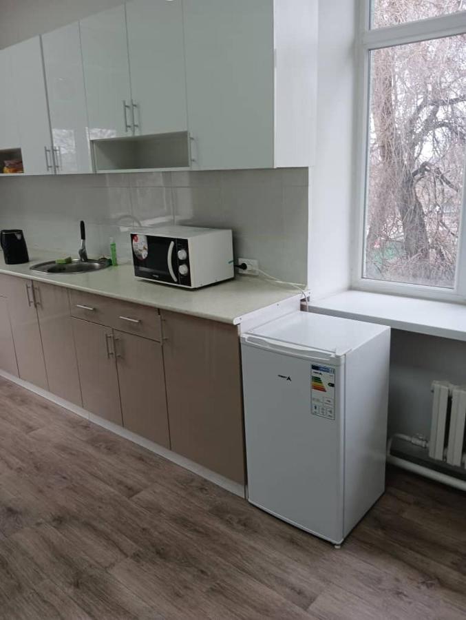 Bekbro Hostel ビシュケク エクステリア 写真