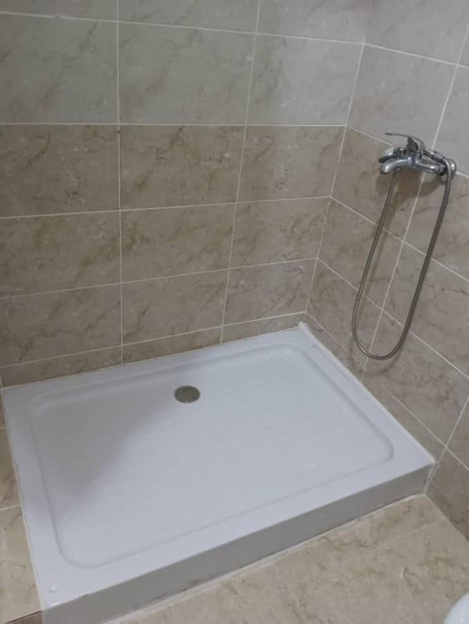 Bekbro Hostel ビシュケク エクステリア 写真