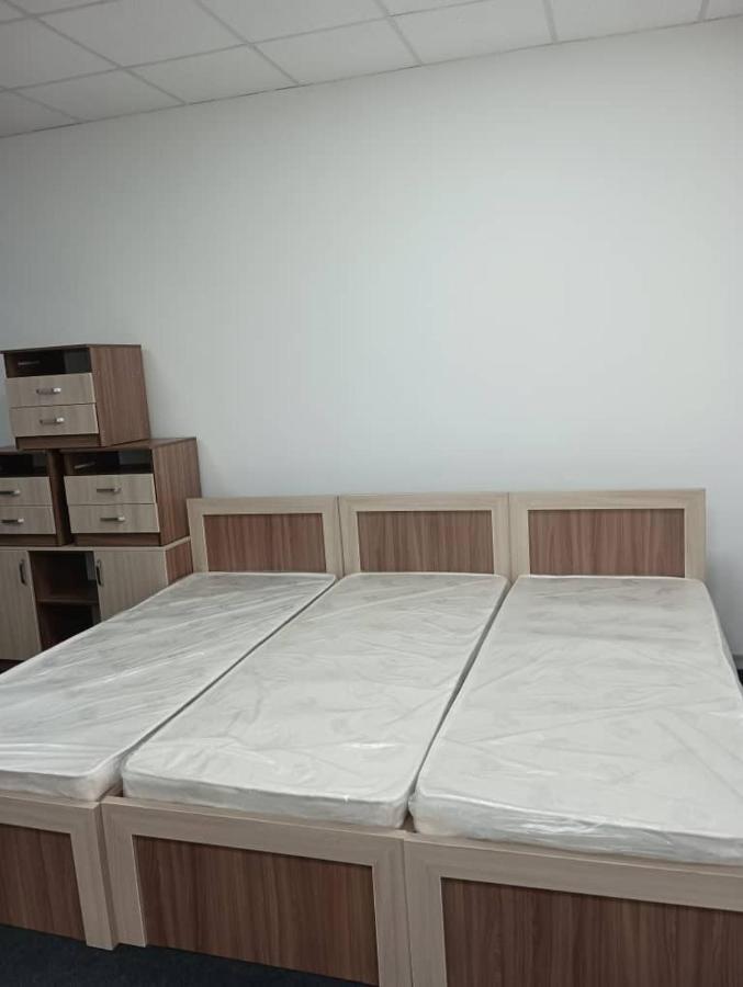 Bekbro Hostel ビシュケク エクステリア 写真