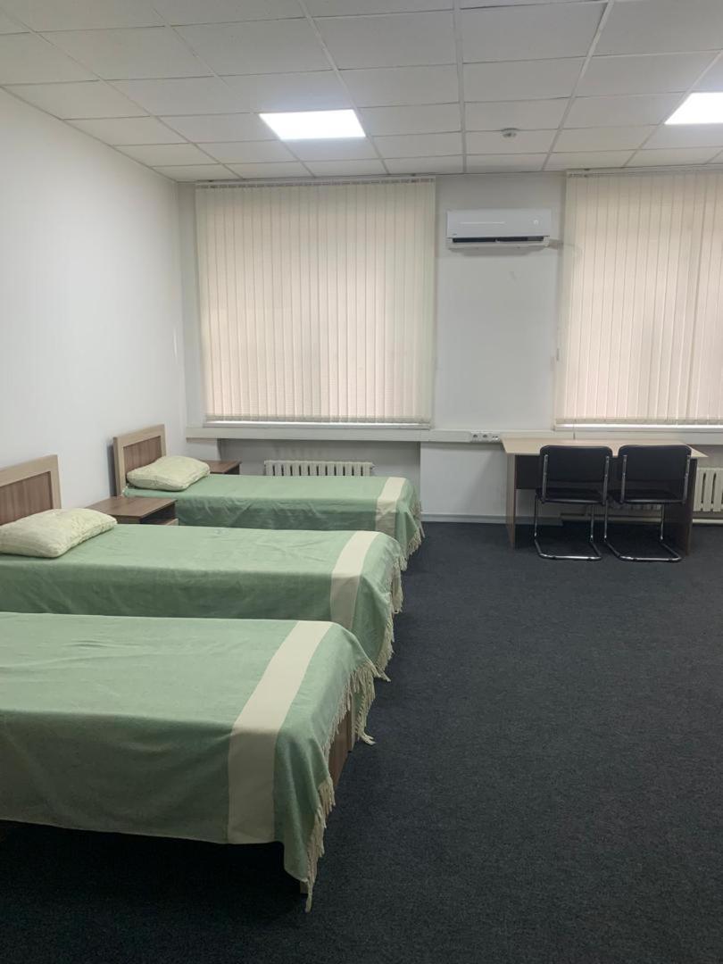 Bekbro Hostel ビシュケク エクステリア 写真